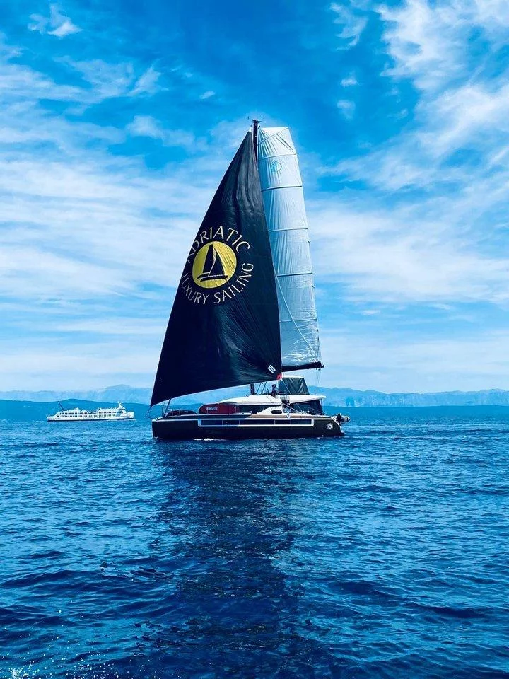 Lagoon 50 - 5 + 2 cab. (Princess Kiss - Crewed)  - 2