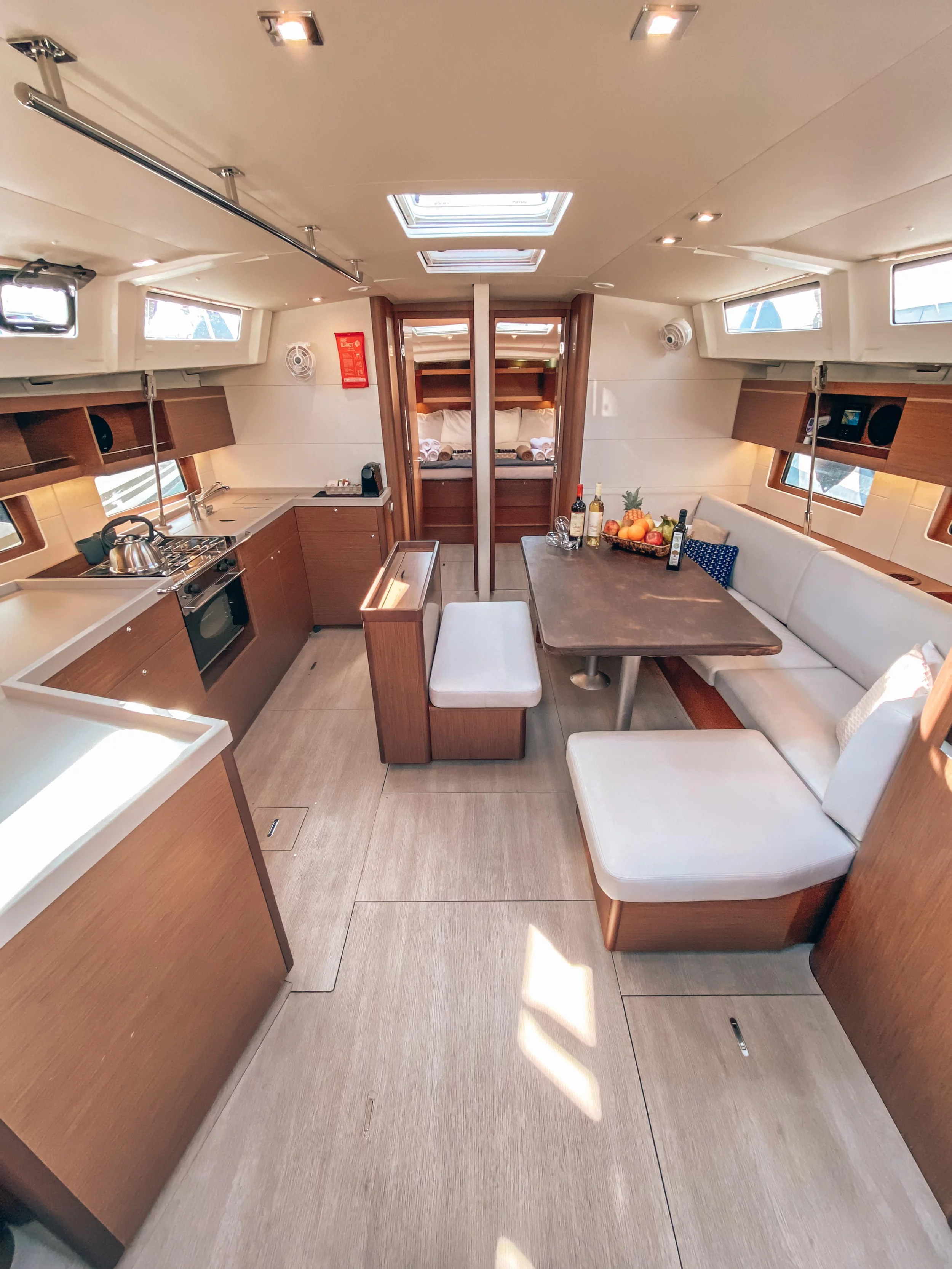 Oceanis 46.1 (Whisper)  - 13