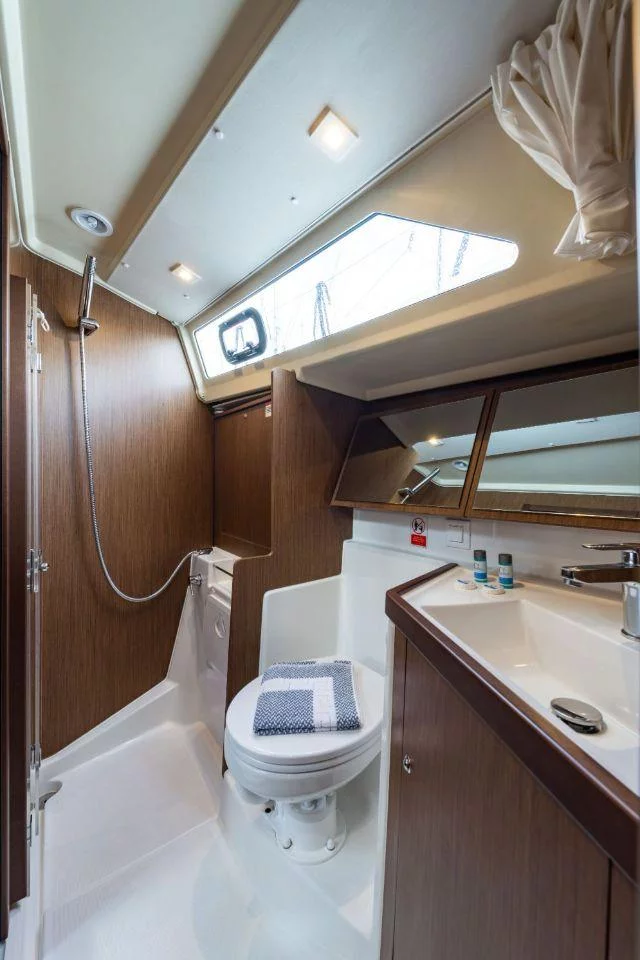 Oceanis 41.1 (Elena)  - 20