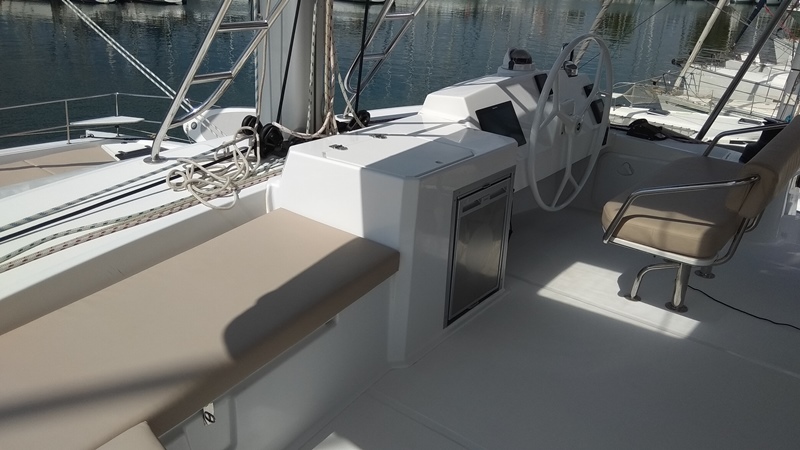 Photo #6 - Bali 5.4 - 6 + 2 cab. (OLWE) en Athènes - 29546