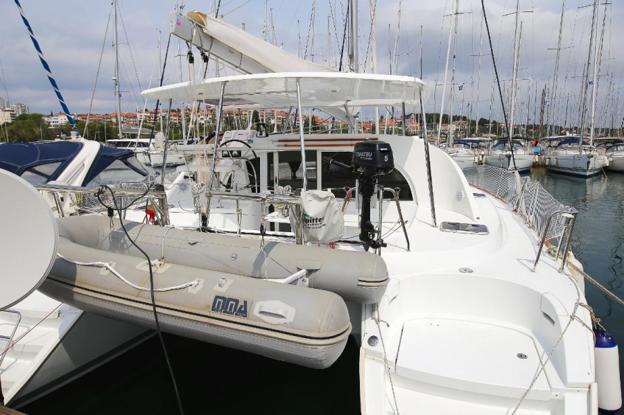 Photo #4 - Lagoon 380 - 4 cab. (Eos) en Pula - 29576