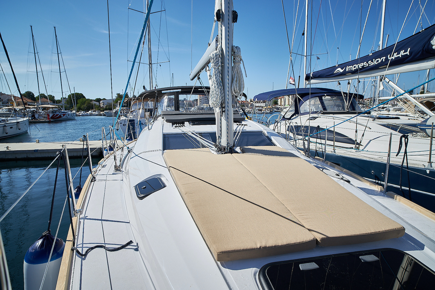 Photo #11 - Elan Impression 45.1 (Enya) en Biograd - 29581