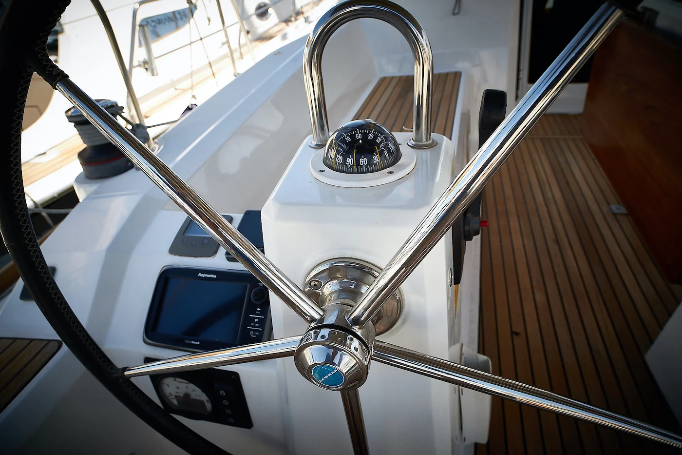 Oceanis 38 - 3 cab. (Omega)  - 3