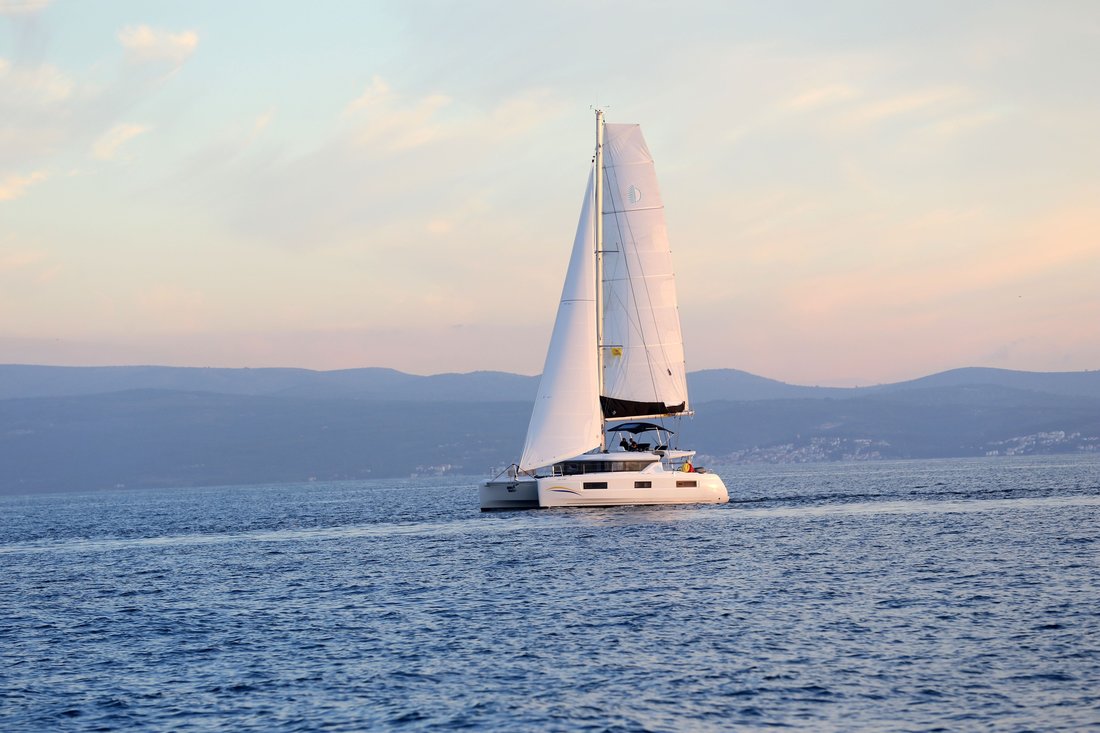 Photo #3 - Lagoon 46 - 4 + 2 cab. (Lady Point) in Trogir - 29584