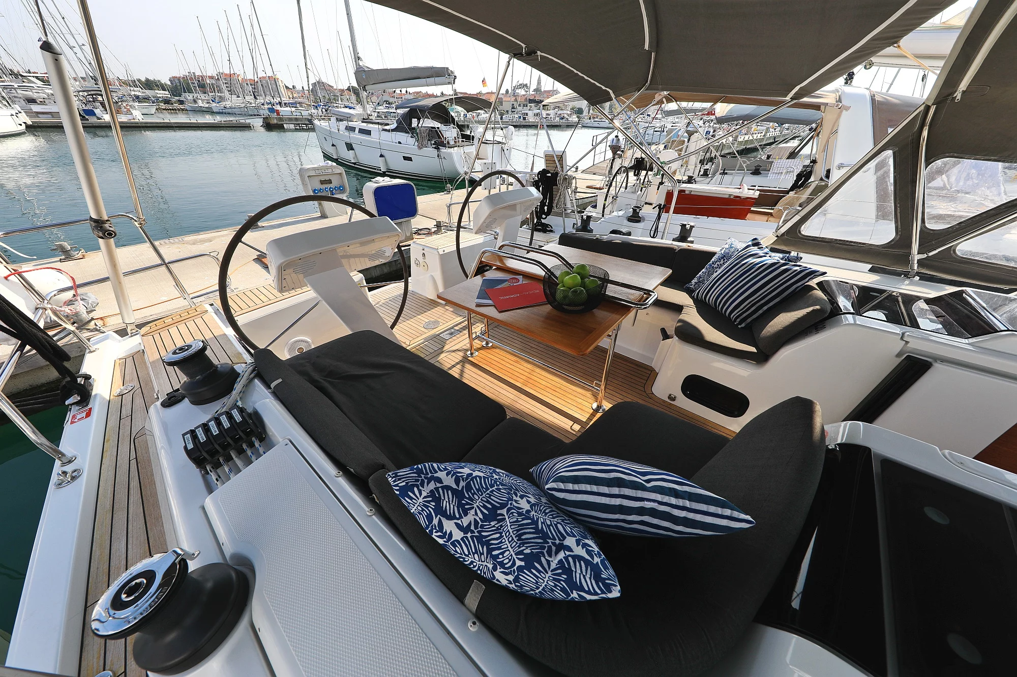 Hanse 458 - 3 cab. (Amarena)  - 16