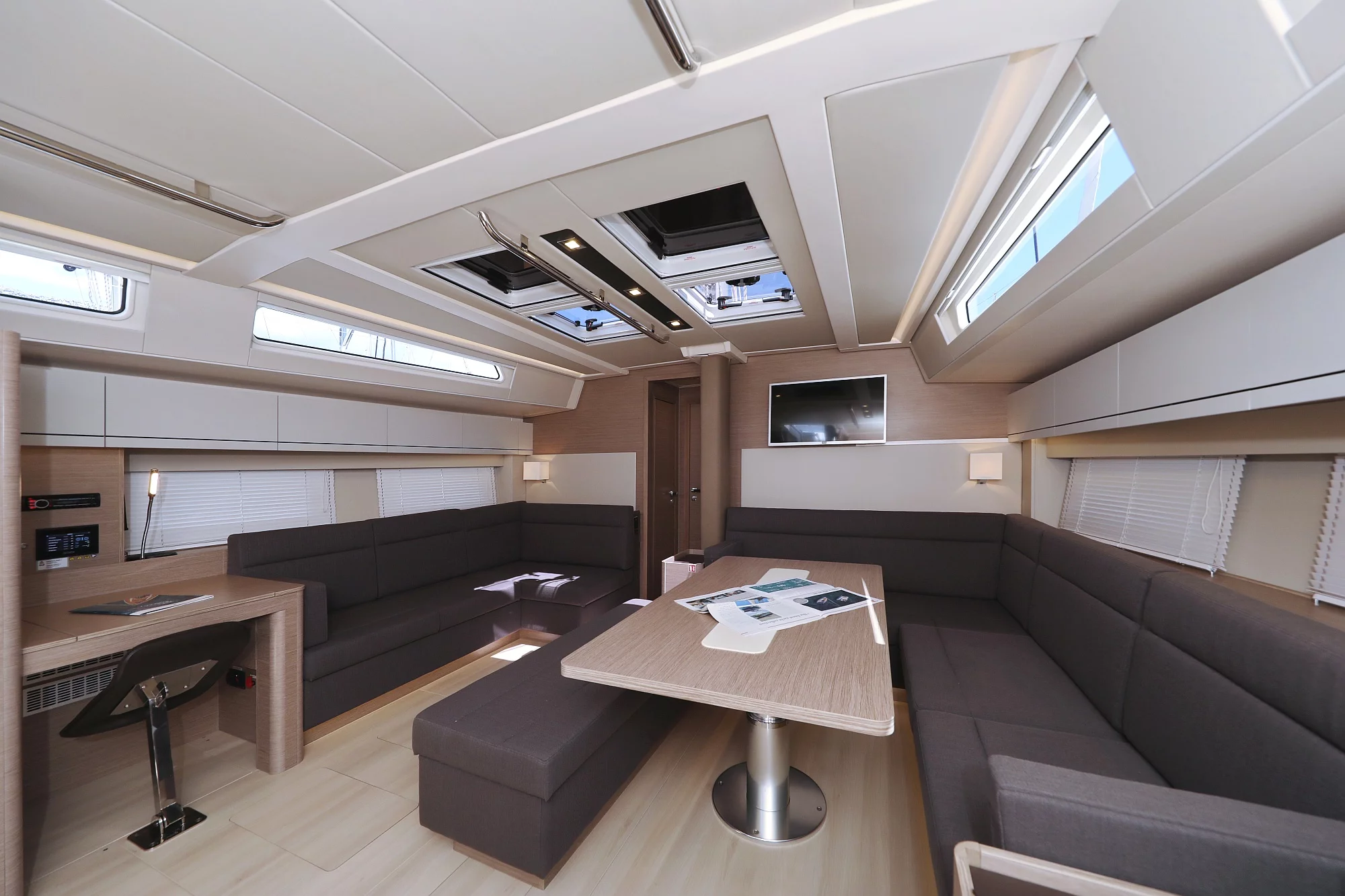 Hanse 548 - 5 + 1 cab. (Stargazing)  - 16