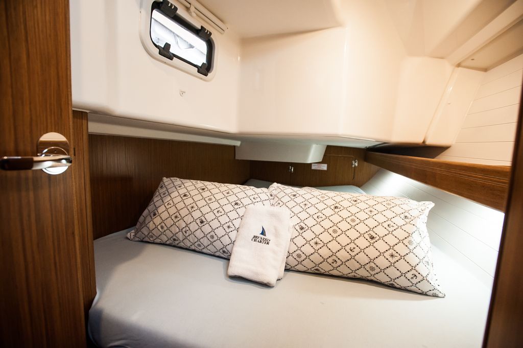 Photo #14 - Bavaria Cruiser 34 Style - 3 cab. (Neo) en Zadar - 29649