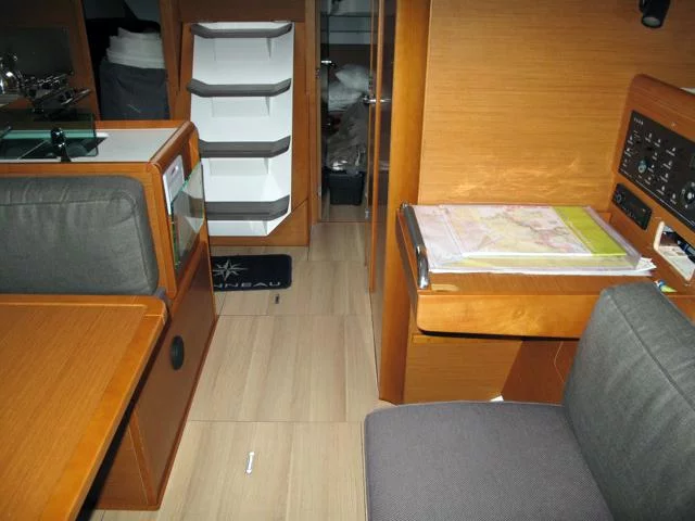 Sun Odyssey 389 (Dakiri 3)  - 4