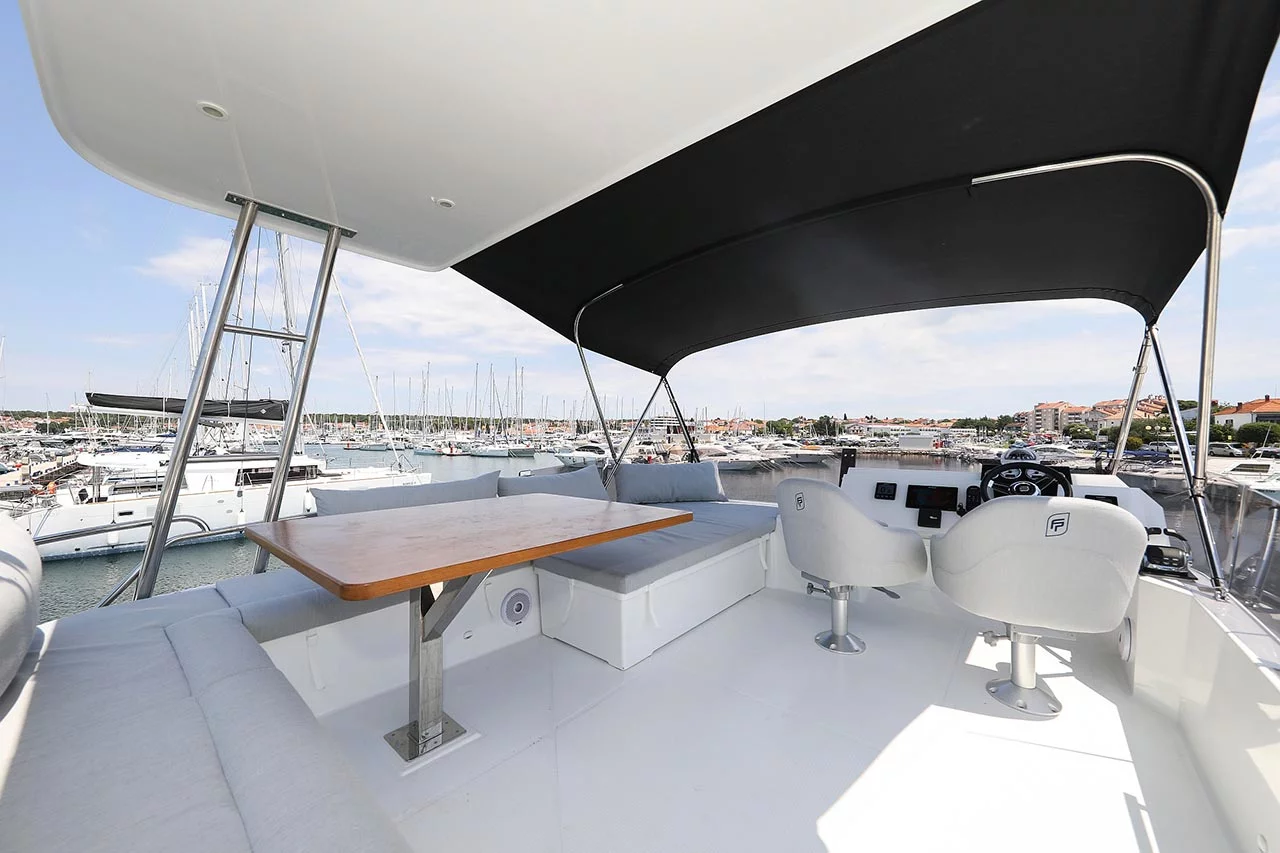 Fountaine Pajot MY 37 (Anrik)  - 15