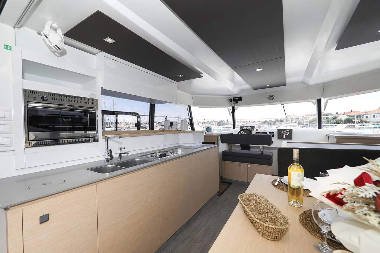 Fountaine Pajot MY 37 (Anrik)  - 21