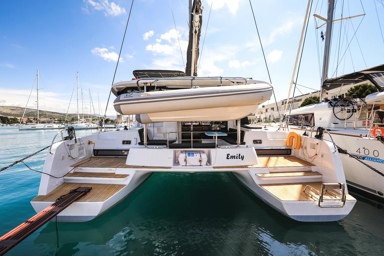 Photo #1 - Lagoon 42 - 4 + 2 cab. (Emily) en Trogir - 29673