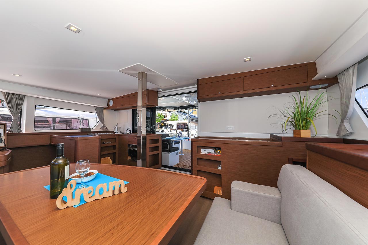 Photo #16 - Lagoon 42 - 4 + 2 cab. (Emily) en Trogir - 29673