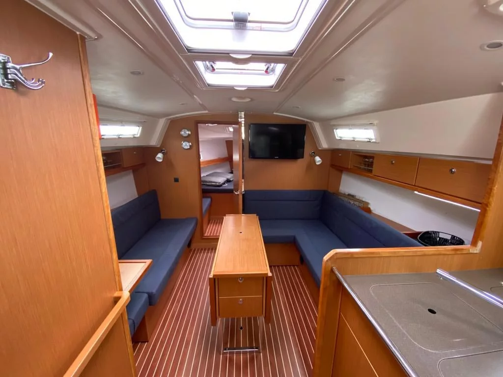 Bavaria Cruiser 36 (Bluesbreaker)  - 3