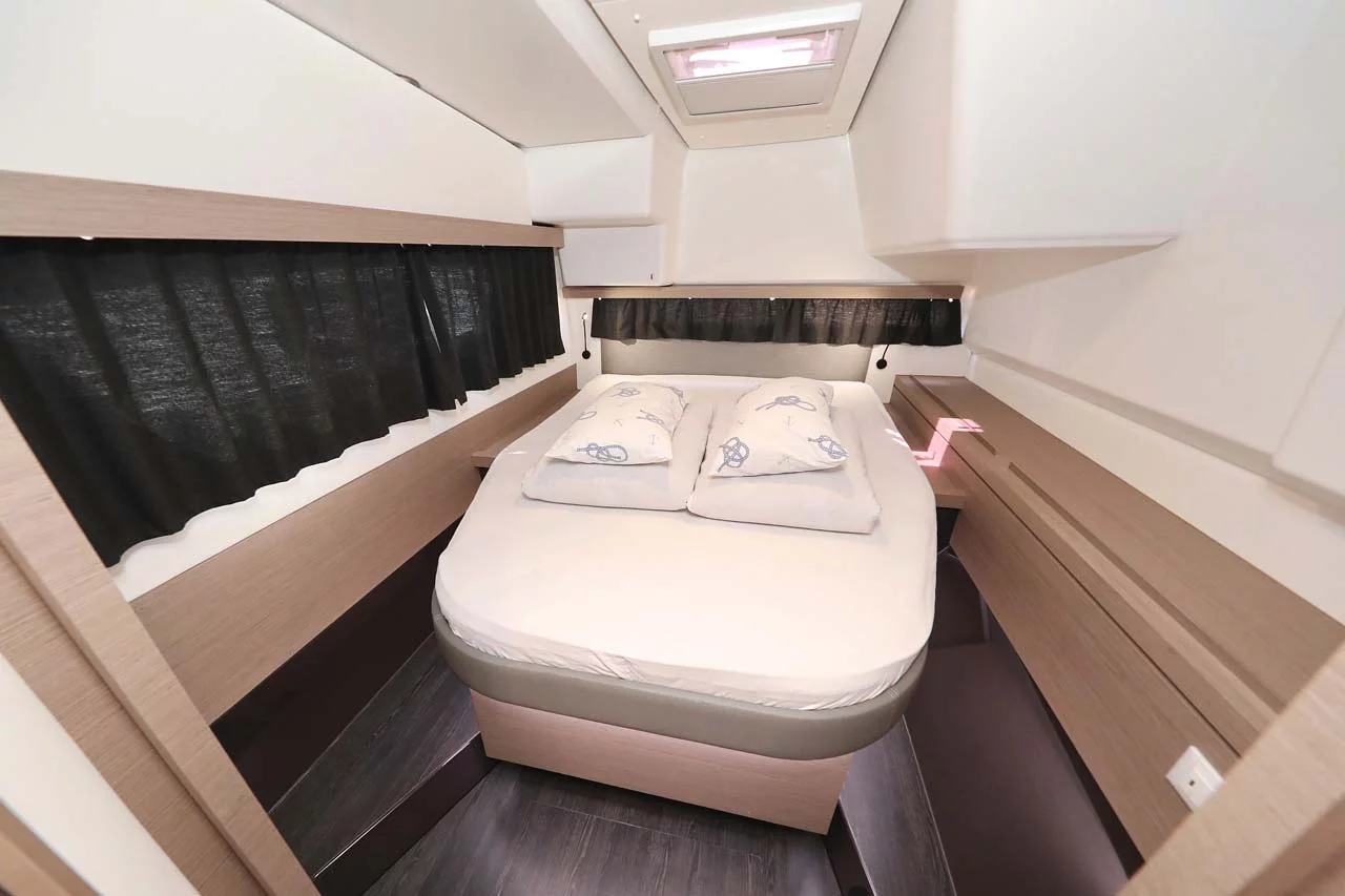 Fountaine Pajot Lucia 40 - 4 cab. (Canopus)  - 19