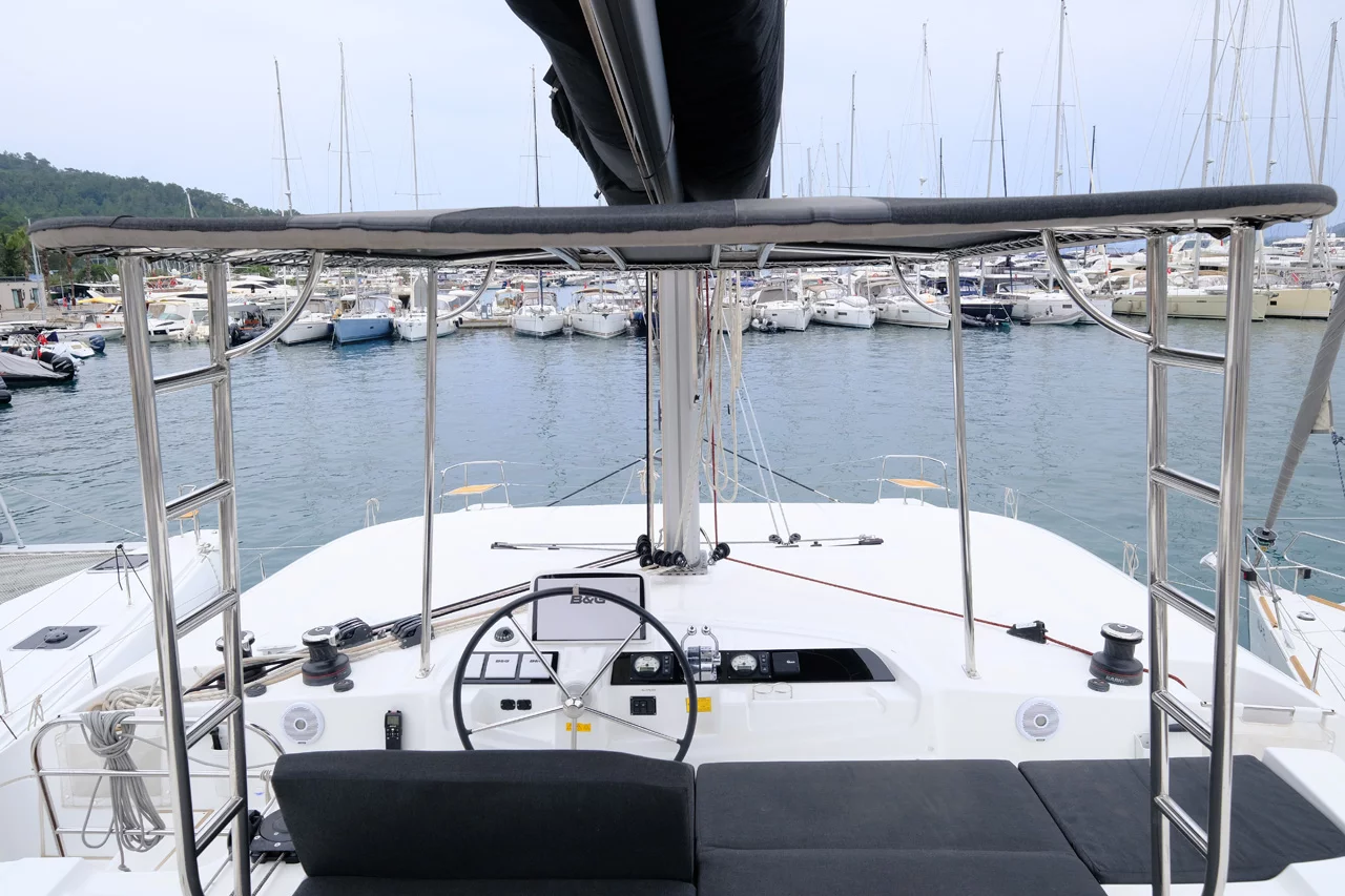 Lagoon 46 - 4 + 1 cab. (Blu)  - 4