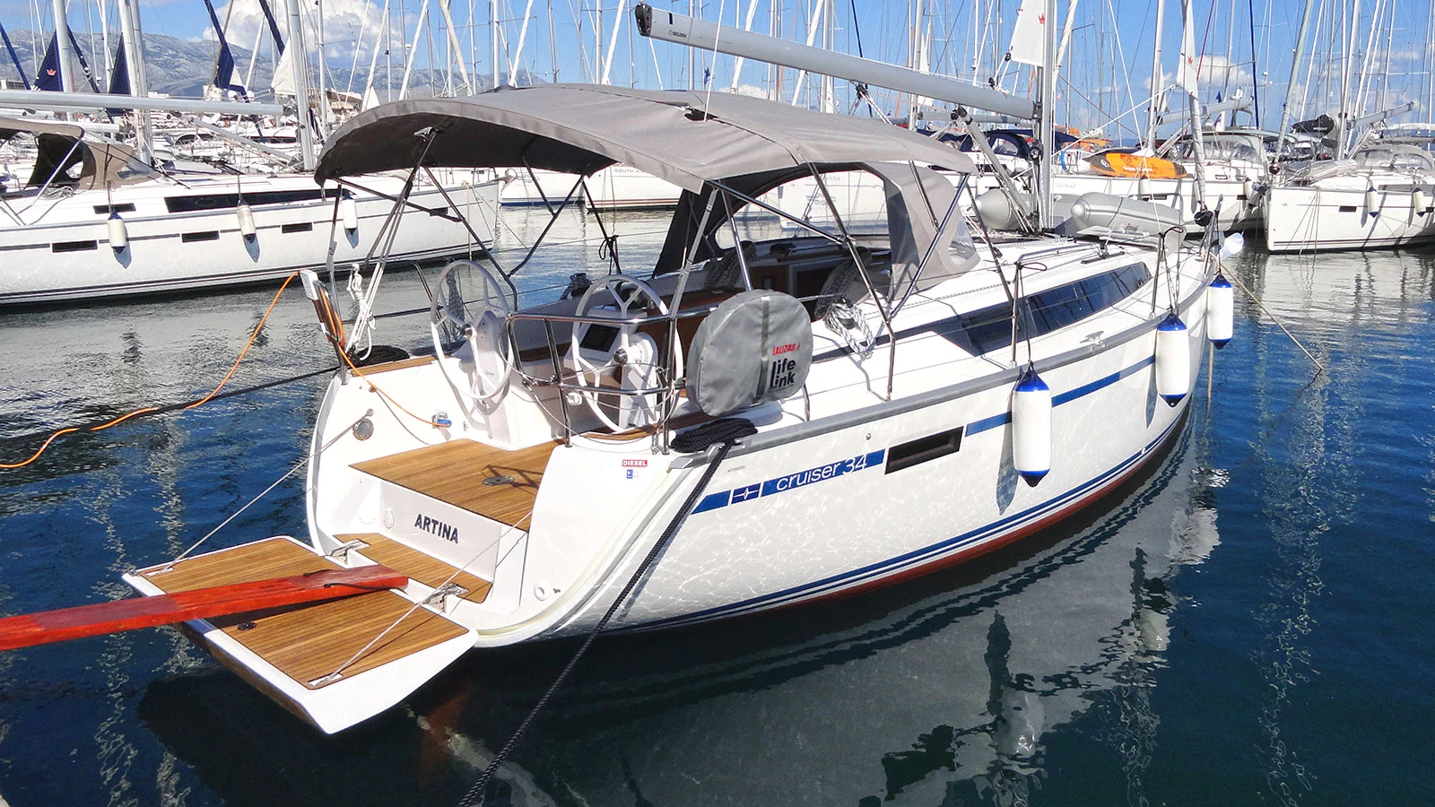 Bavaria Cruiser 34 (Artina)  - 9