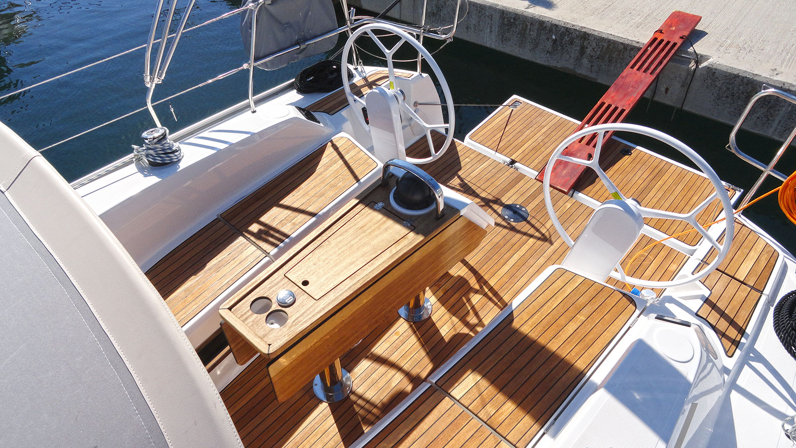 Photo #11 - Bavaria Cruiser 34 (Artina) en Split - 29779