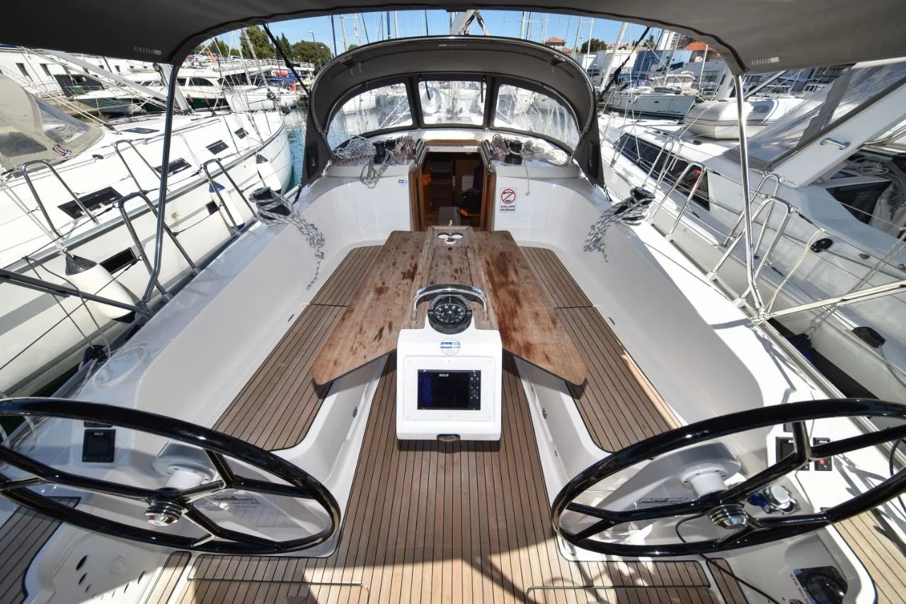 Bavaria Cruiser 41 - 3 cab. (Nixie)  - 14