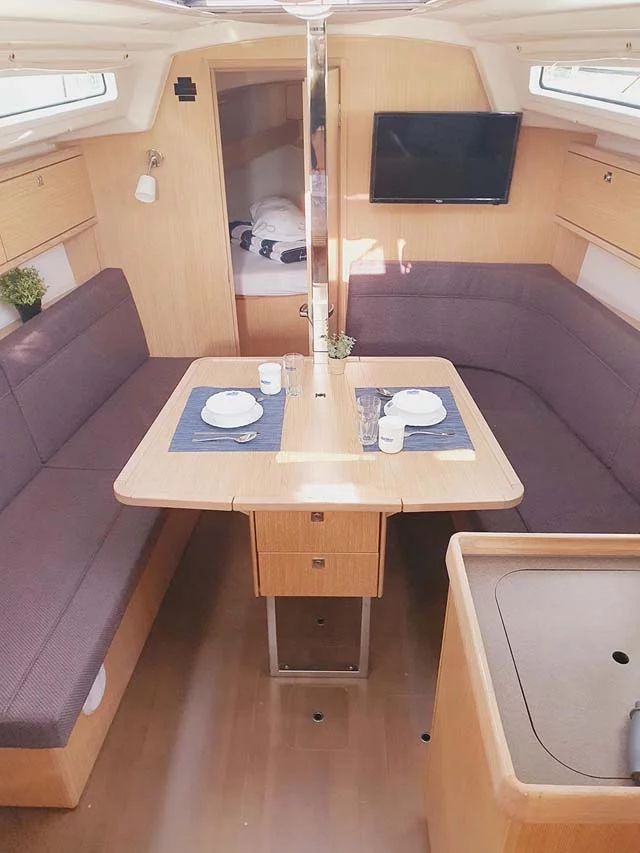 Bavaria Cruiser 34 - 2 cab. (Pace)  - 7