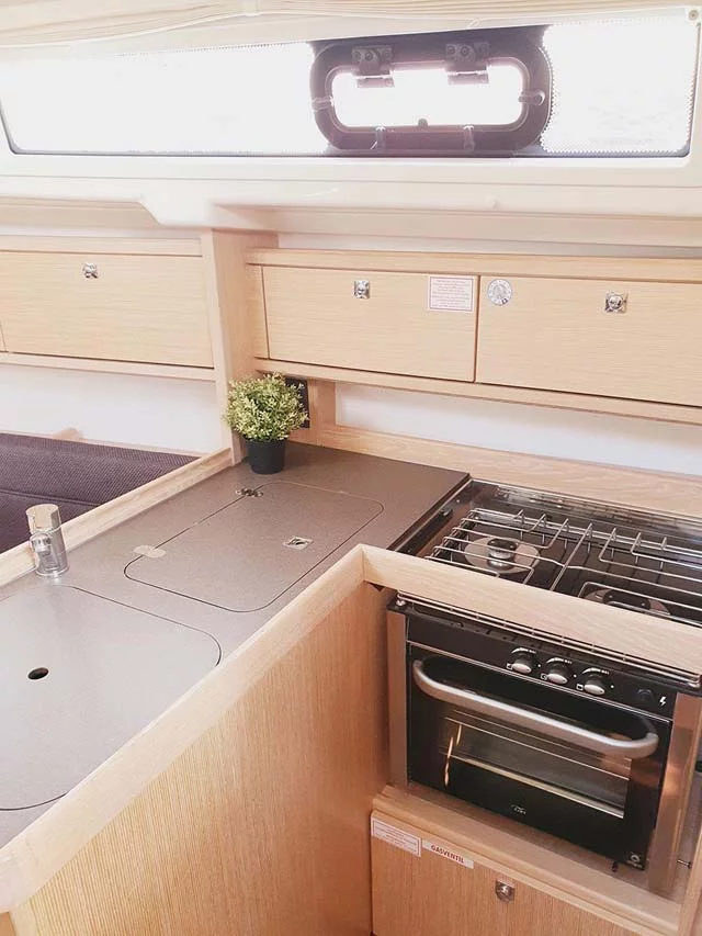 Bavaria Cruiser 34 - 2 cab. (Pace)  - 9