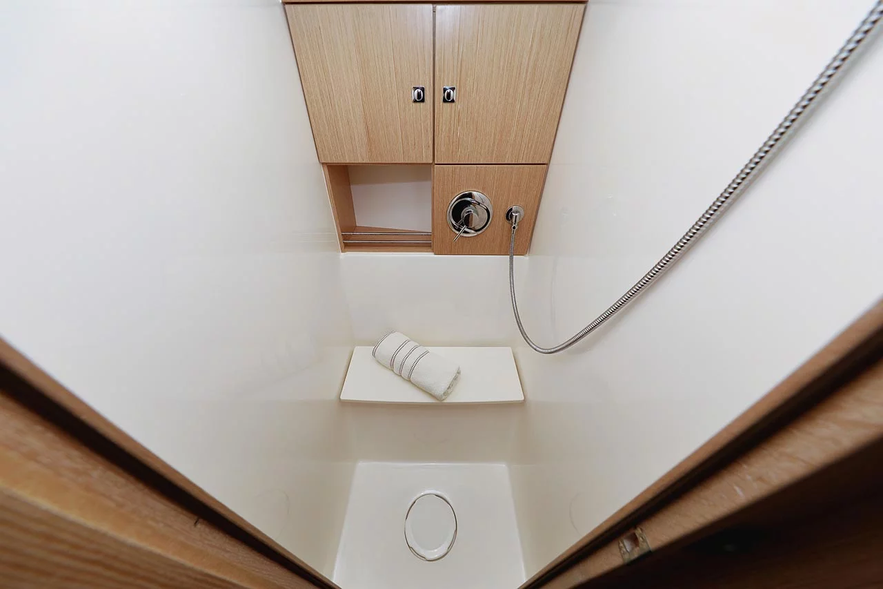 Bavaria Cruiser 46 - 4 cab. (Sirius)  - 25