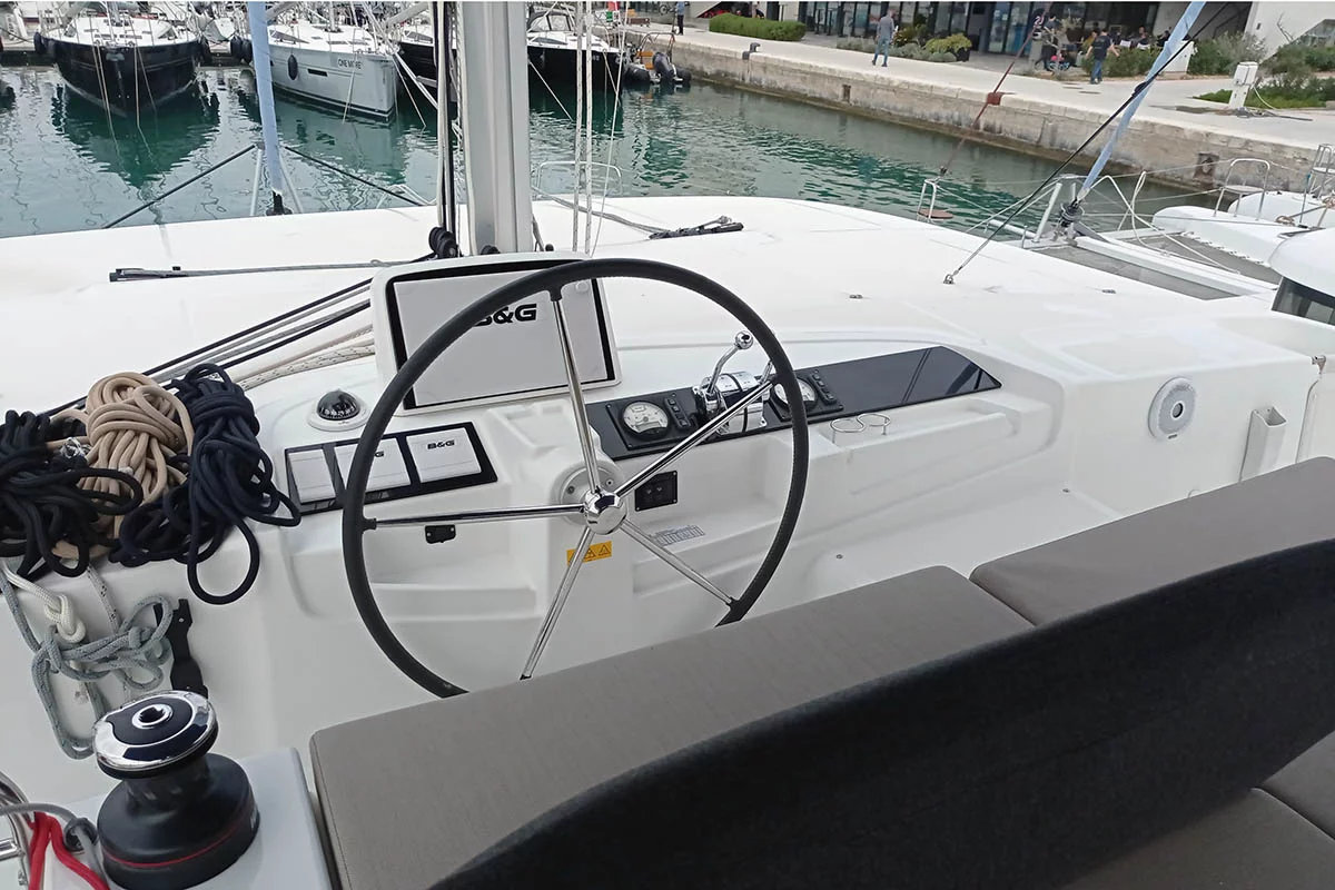 Lagoon 46 - 4 + 2 cab. (Genie)  - 9