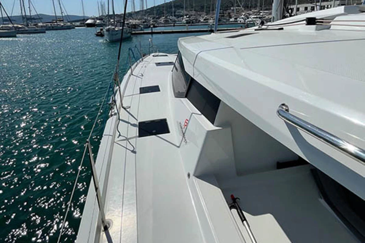 Fountaine Pajot Astrea 42 - 4 + 2 cab. (Barramundi III)  - 5