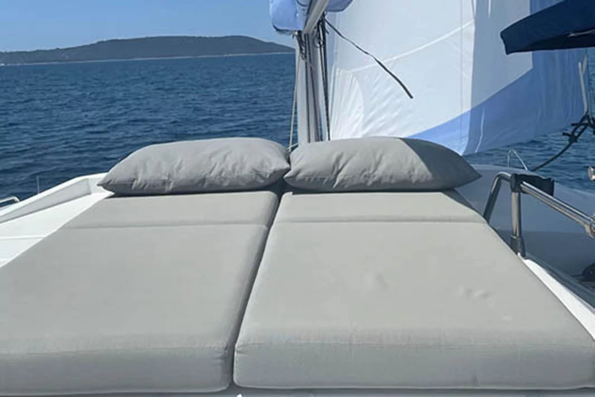 Fountaine Pajot Astrea 42 - 4 + 2 cab. (Barramundi III)  - 21