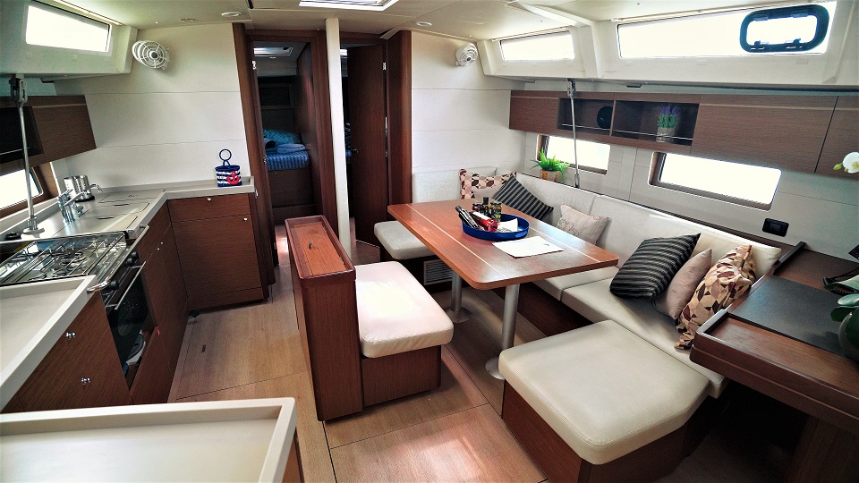 Photo #12 - Oceanis 46.1 - 4 cab. (Aeolian Melody) in Preveza - 29854