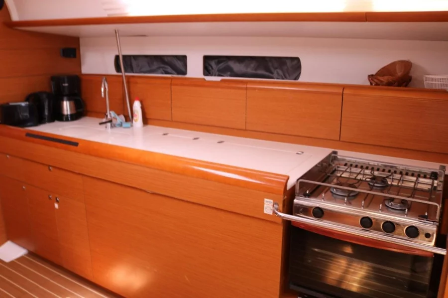 Sun Odyssey 469 (Nomia)  - 2