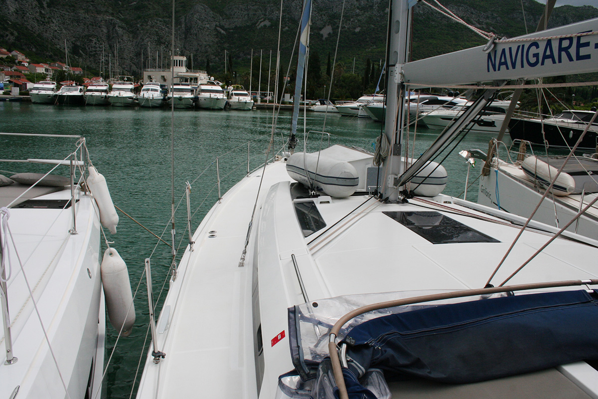 Photo #6 - Oceanis 51.1 - 5 + 1 cab. (Amallo) in Dubrovnik - 29871