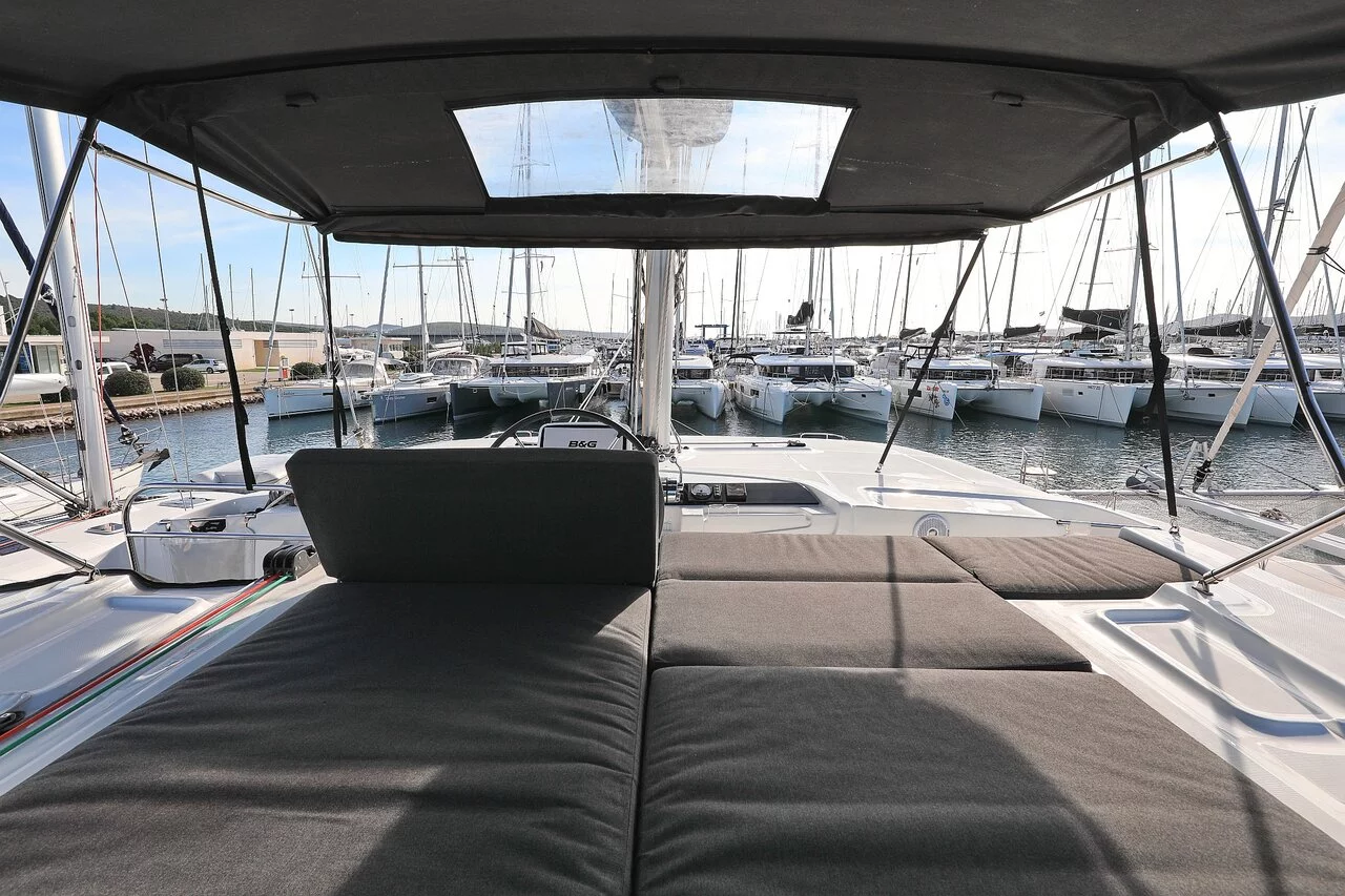 Lagoon 46 - 4 + 2 cab. (Notorious)  - 13