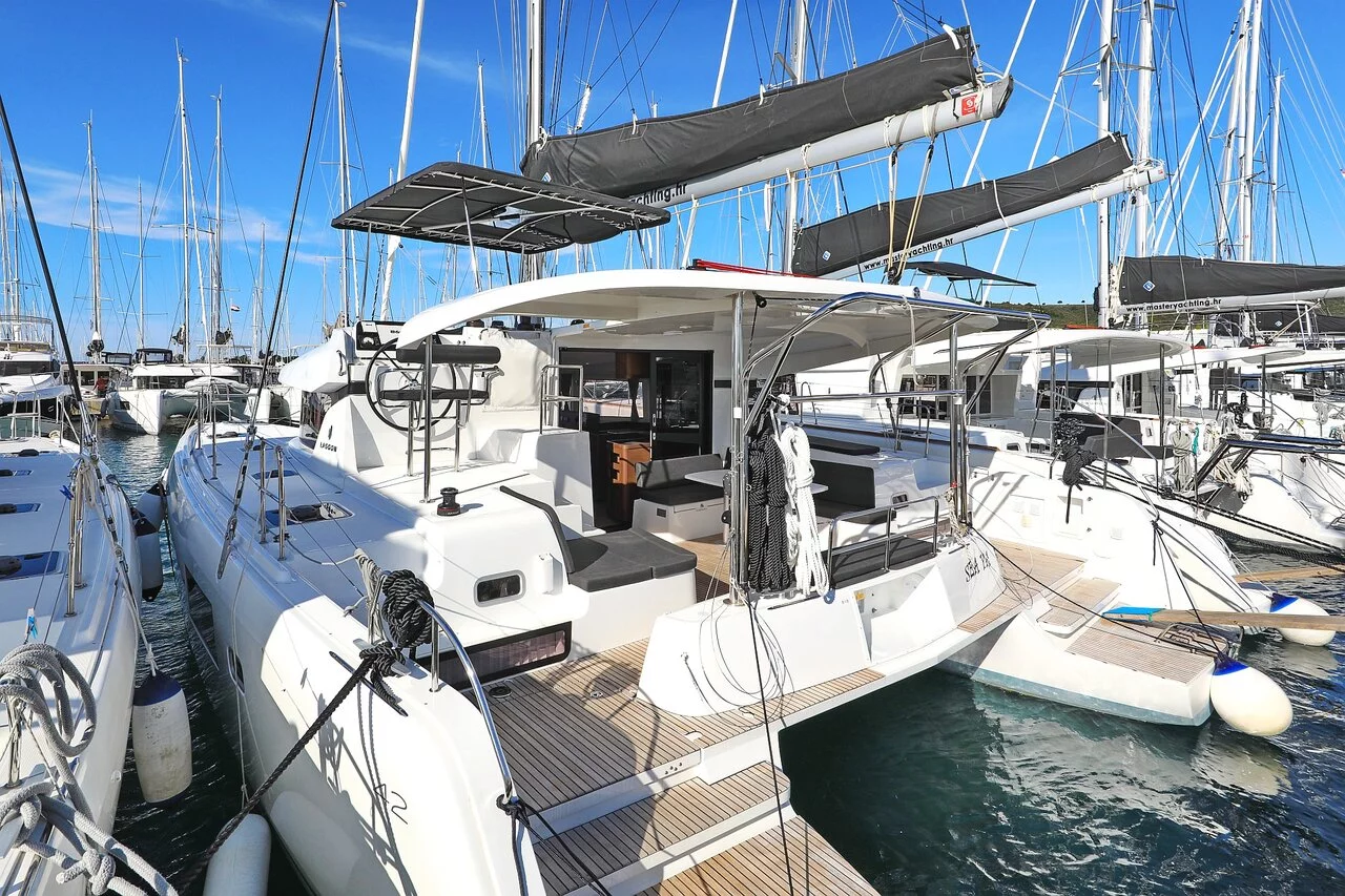 Lagoon 42 - 4 + 2 cab. (Sea Ya)  - 2