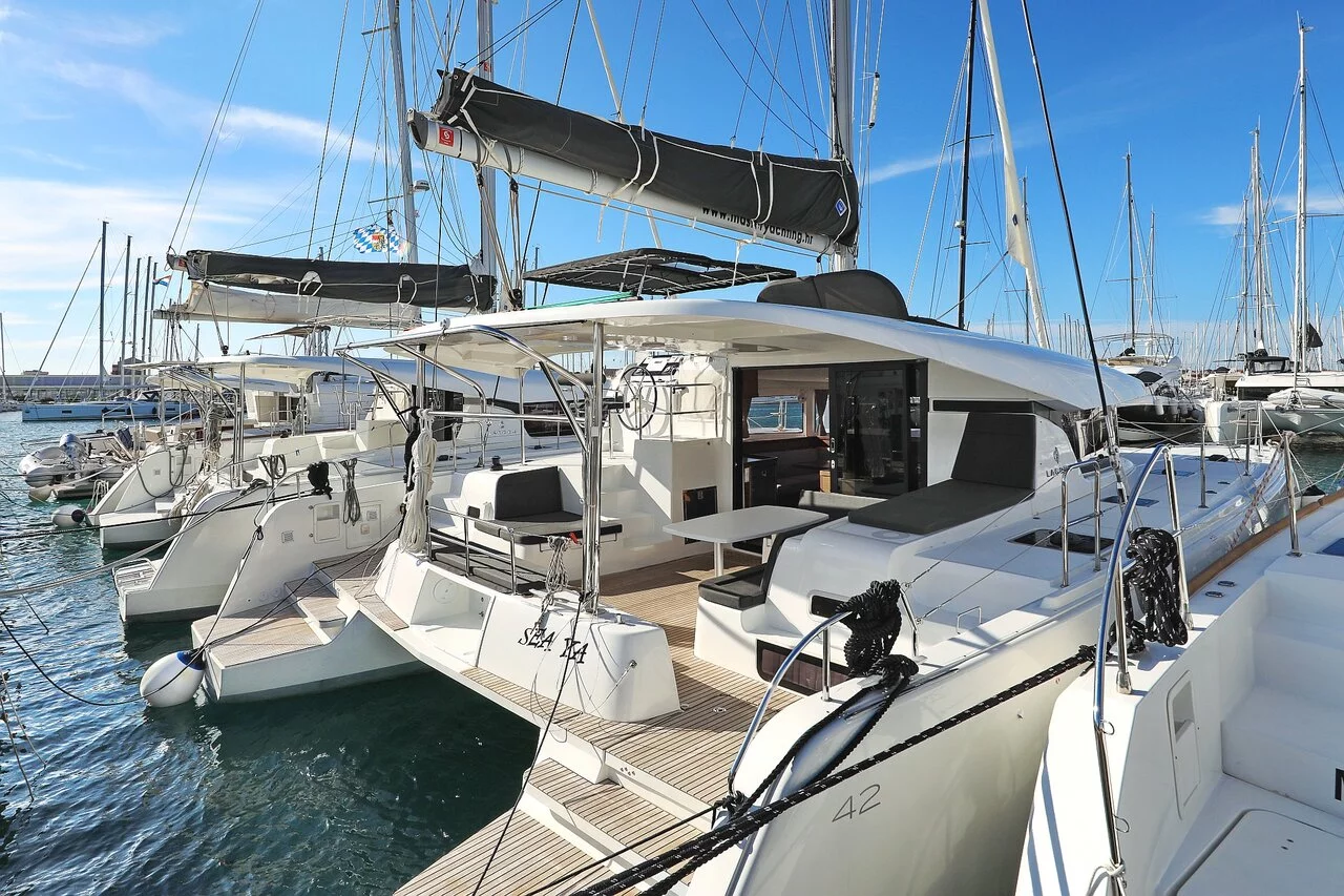 Lagoon 42 - 4 + 2 cab. (Sea Ya)  - 3