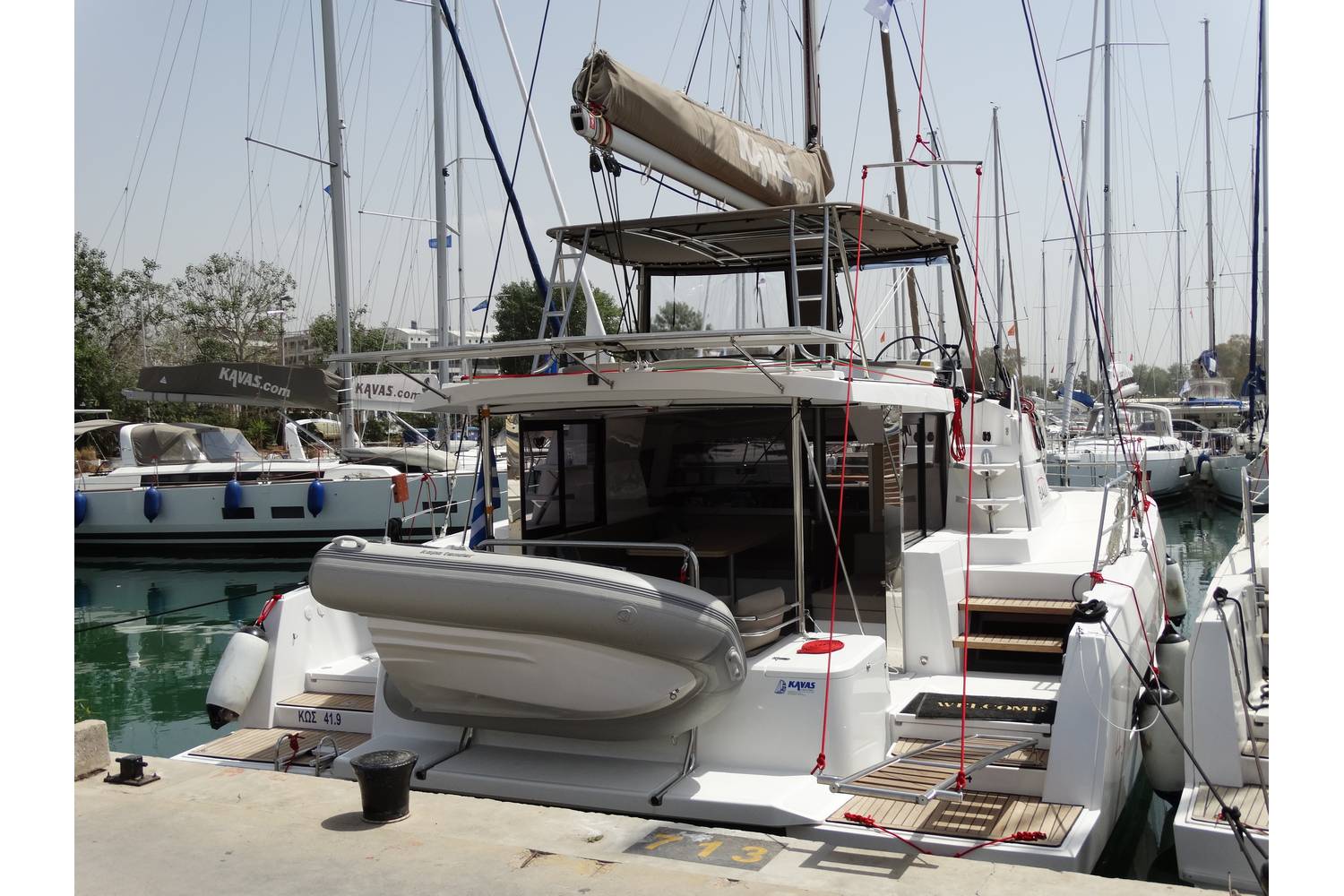Photo #5 - Bali 4.1 - 4 cab. (Kos 41.14) en Atenas - 29886