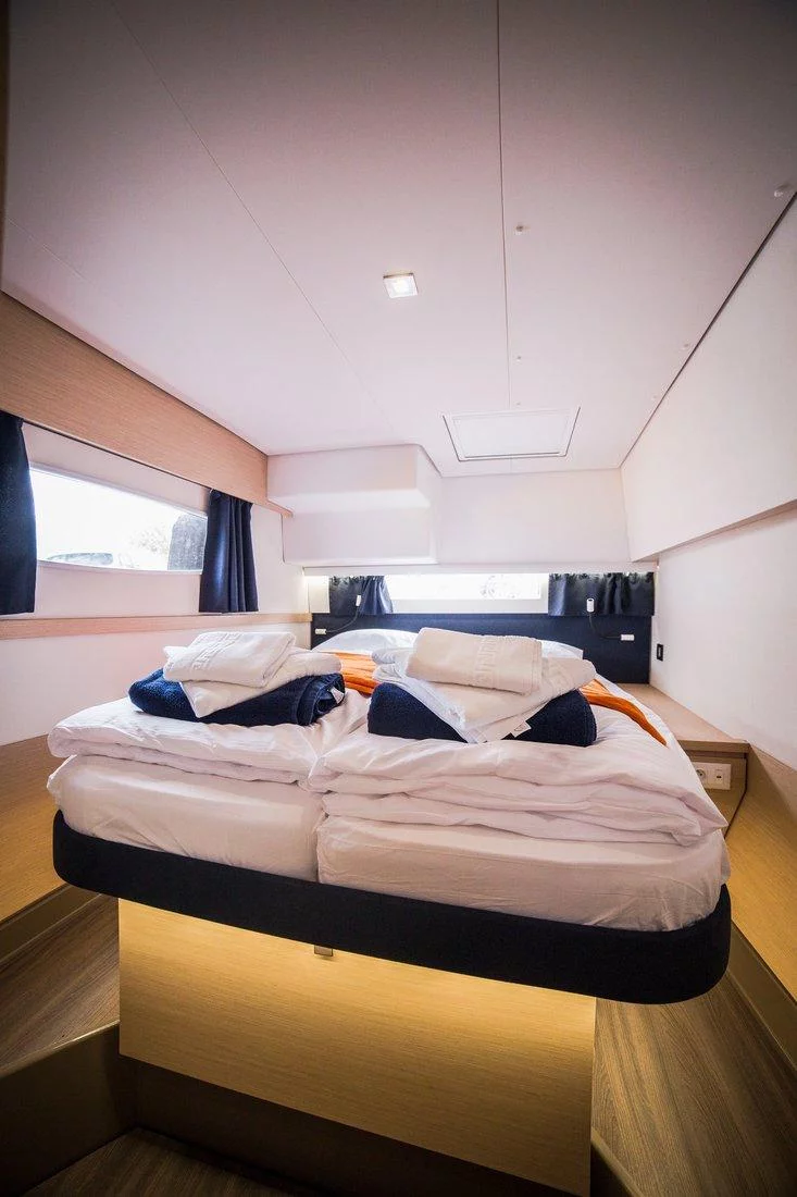 Fountaine Pajot Saba 50 - 6 + 1 cab. (Princess Aphrodite)  - 20