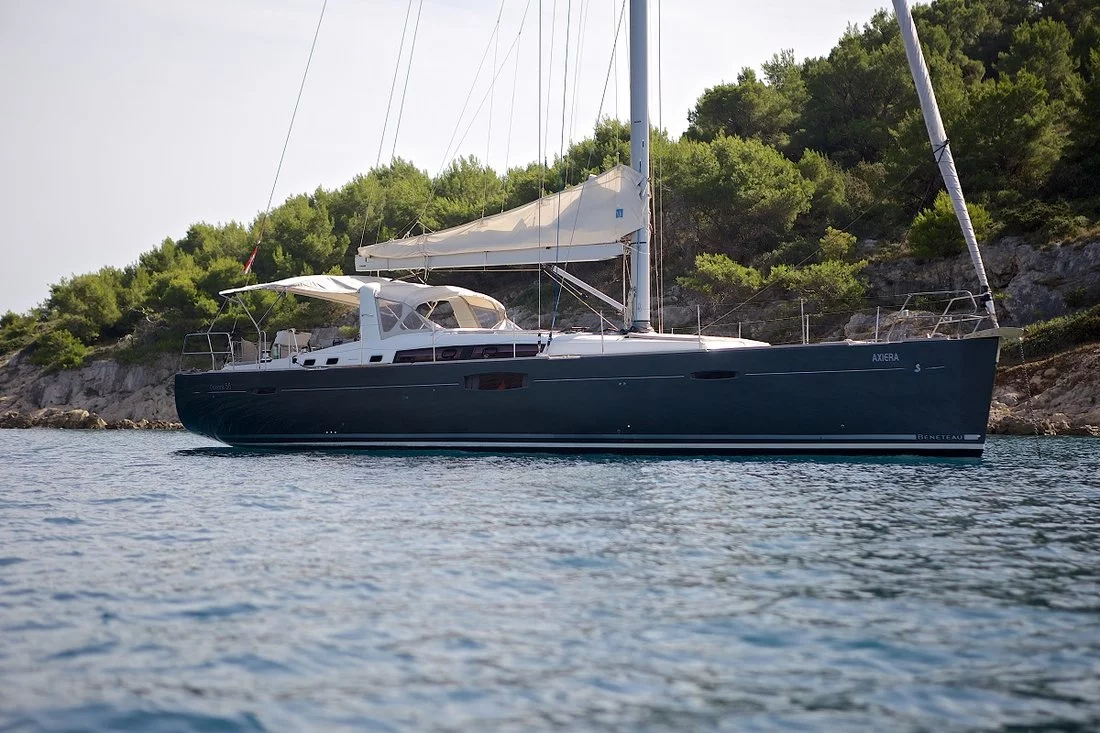 Oceanis 58 - 3 + 1 cab. (Queen Axiera)  - 4