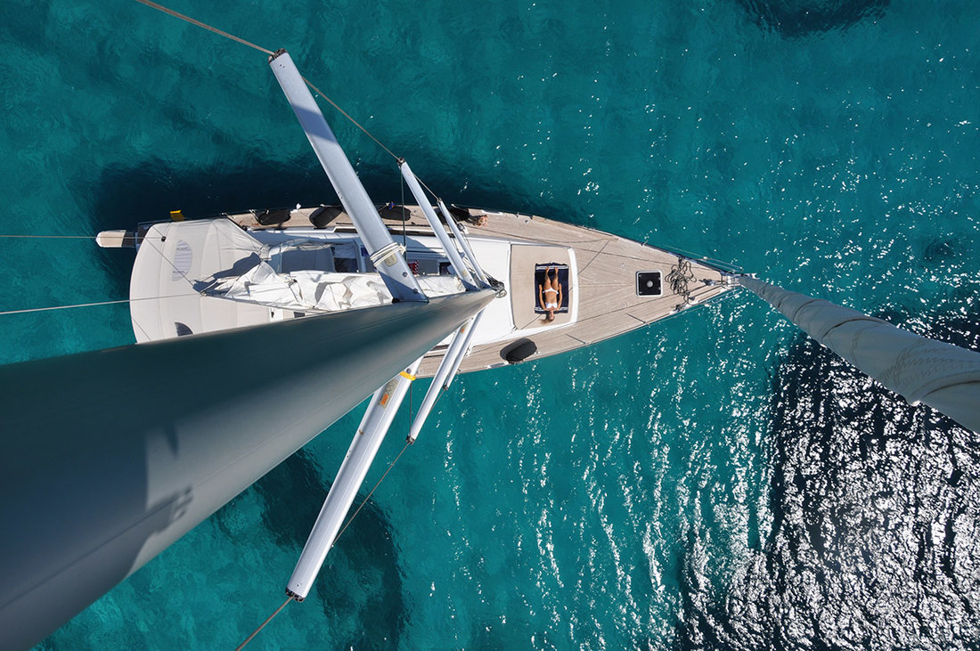 Photo #9 - Oceanis 58 - 3 + 1 cab. (Queen Axiera) in Trogir - 29932