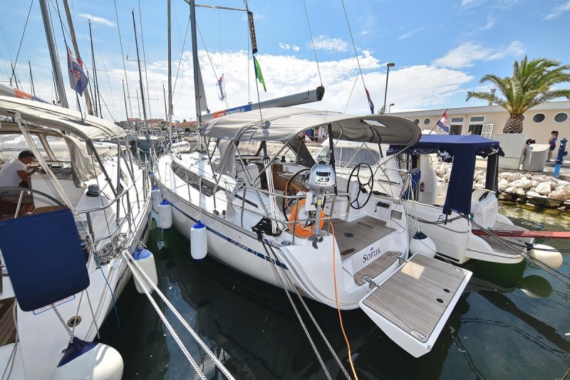 Photo #3 - Bavaria Cruiser 37 - 3 cab. (Sofija) in Biograd - 29936