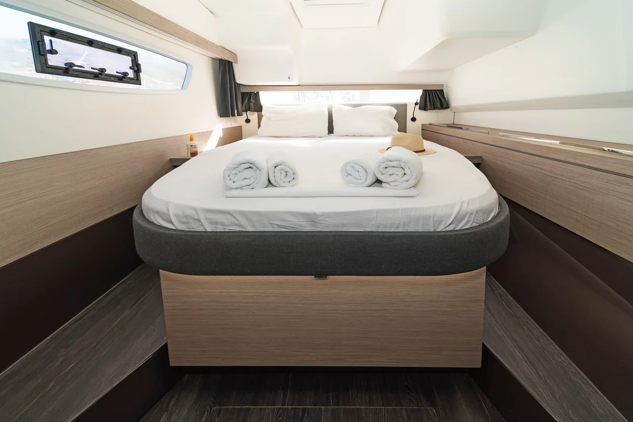 Fountaine Pajot Lucia 40 - 4 cab. (E.S. II)  - 16