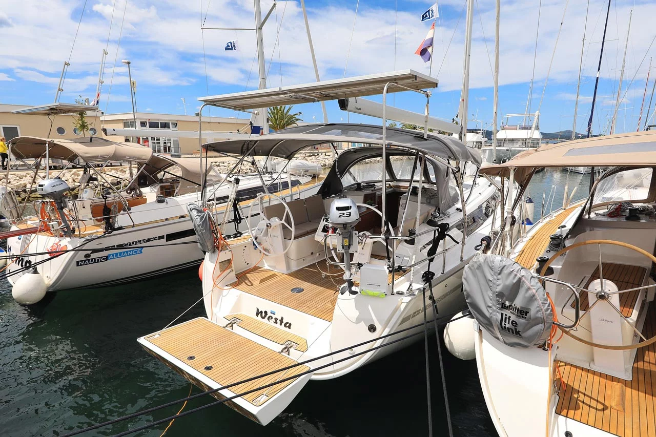 Bavaria Cruiser 37 - 3 cab. (Westa)  - 2