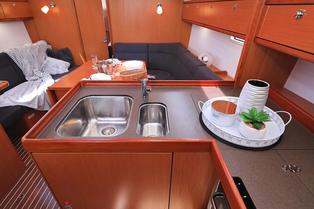 Bavaria Cruiser 37 - 3 cab. (Westa)  - 17