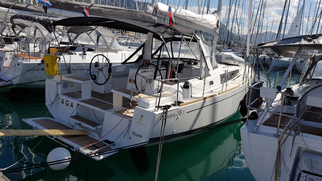 Photo #5 - Oceanis 38.1 (Aga) en Biograd - 30018