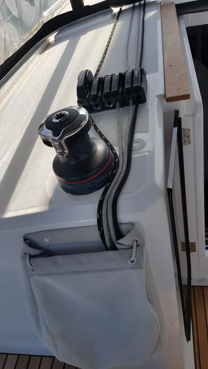 Oceanis 38.1 (Aga)  - 5
