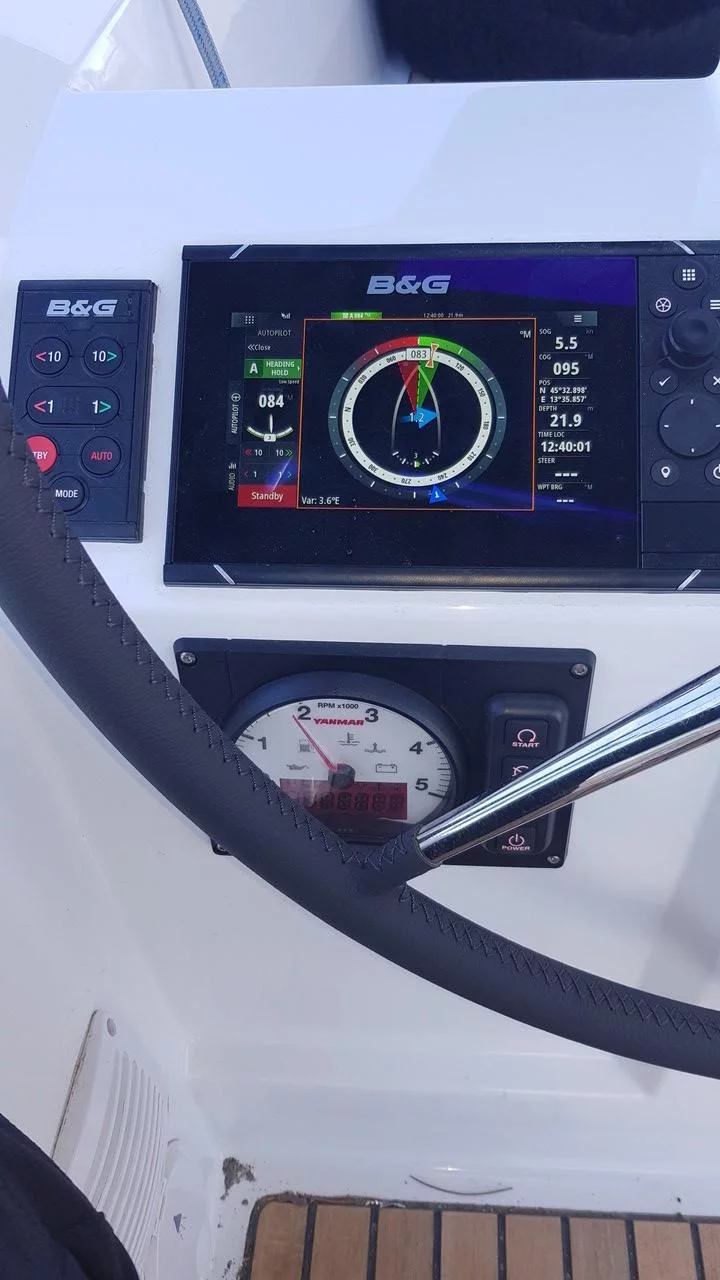 Oceanis 38.1 (Aga)  - 6