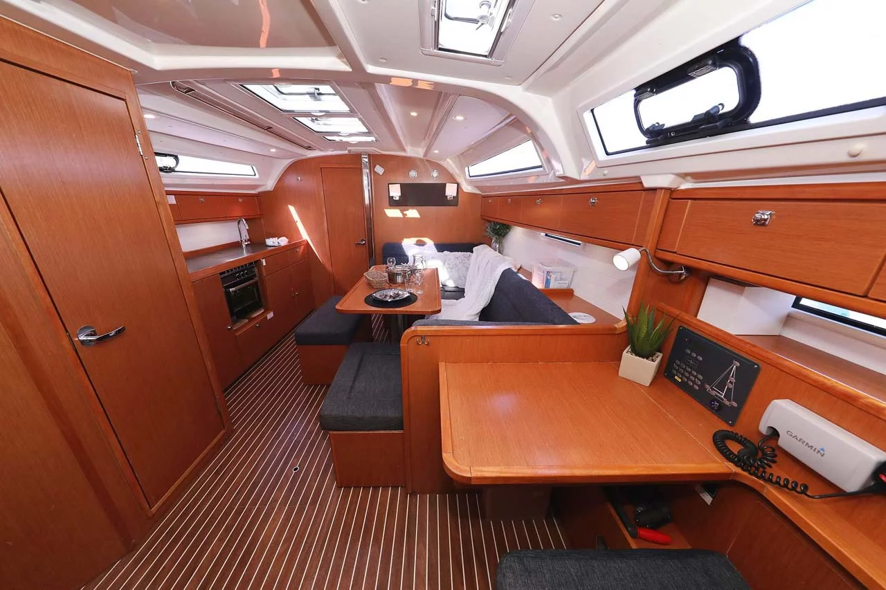 Bavaria Cruiser 41 - 3 cab. (Kirka)  - 10