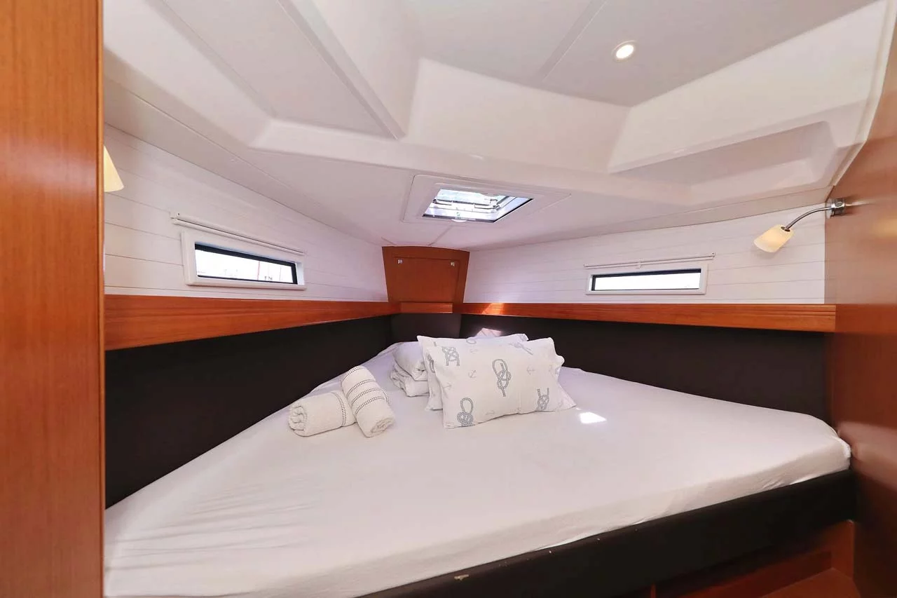 Bavaria Cruiser 41 - 3 cab. (Kirka)  - 19