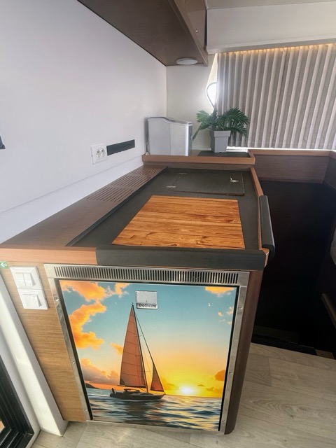 Lagoon 42 - 4 + 2 cab. — photo 12