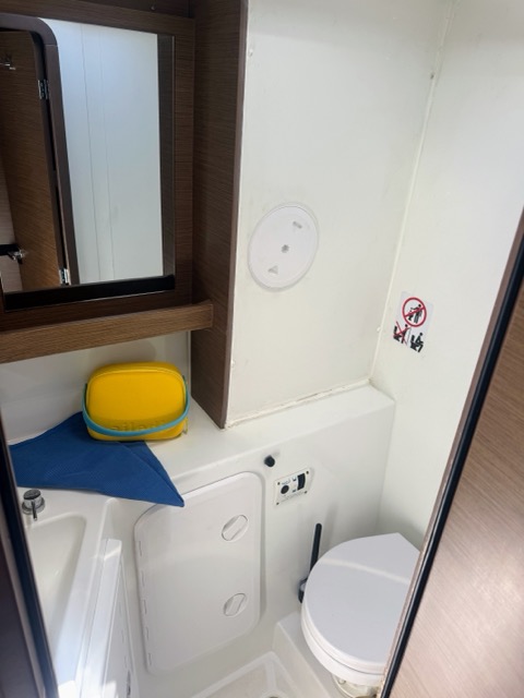 Lagoon 42 - 4 + 2 cab. — photo 16