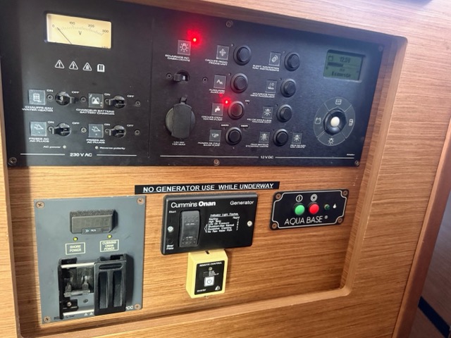 Lagoon 42 - 4 + 2 cab. — photo 18